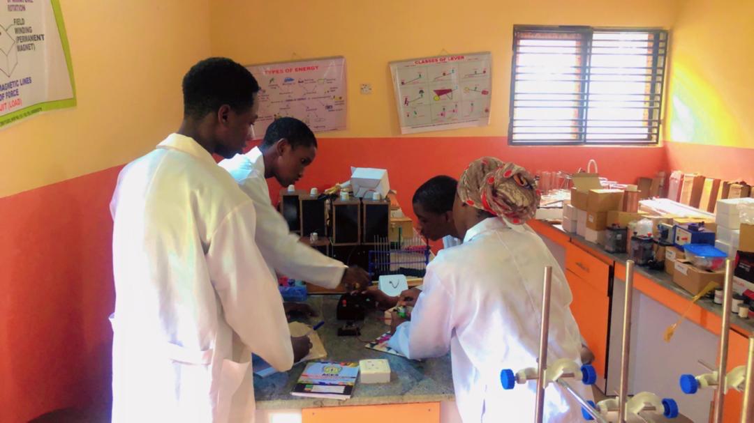 Students working in the ACES science laboratory